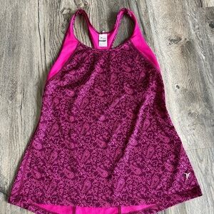 Old Navy Women’s active wear tank, size small/petite